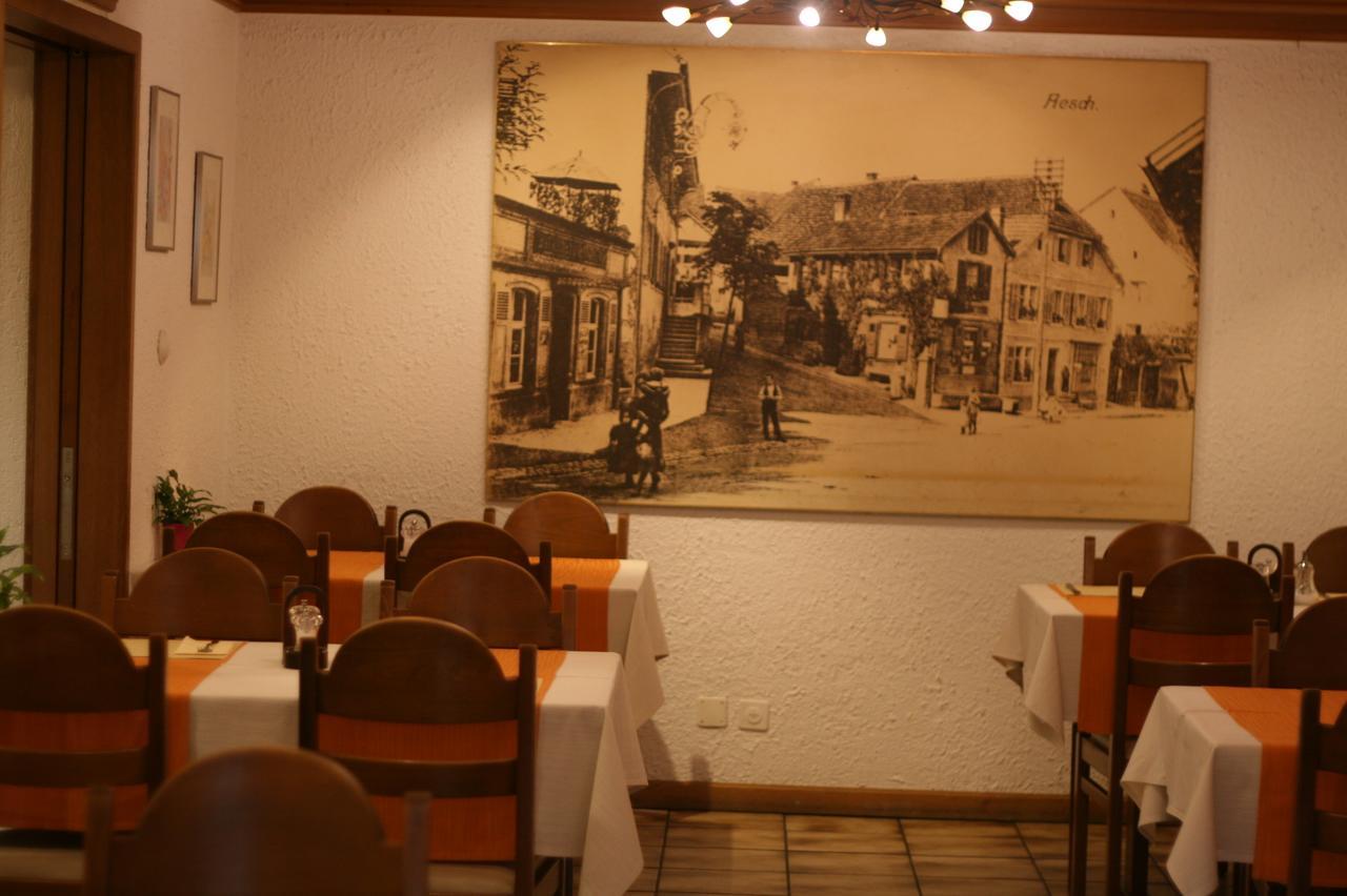 Gasthaus Zur Sonne Aesch  Exterior foto